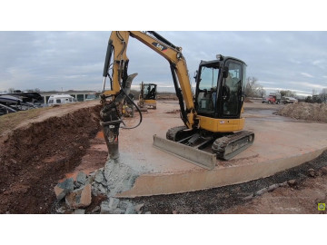 Аренда Мини-экскаватор Caterpillar 303E с гидромолотом